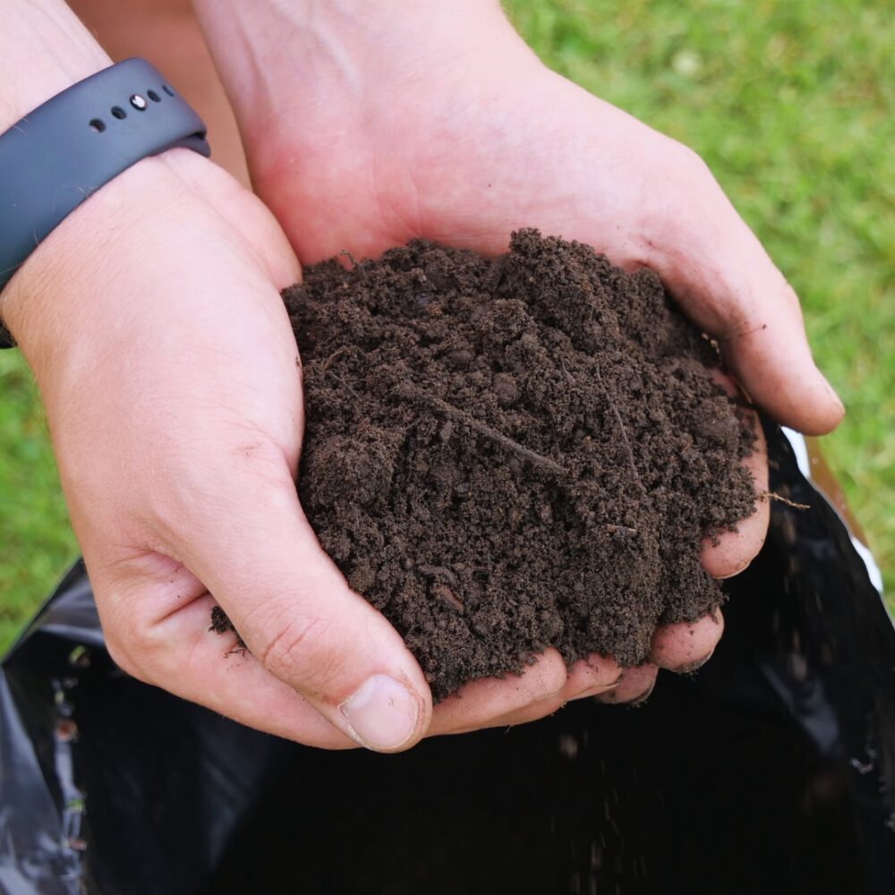 Builder's Bag Topsoil - Image 3