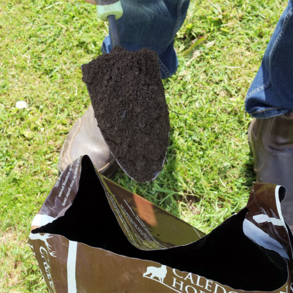 20kg Caledonian Topsoil - Image 5