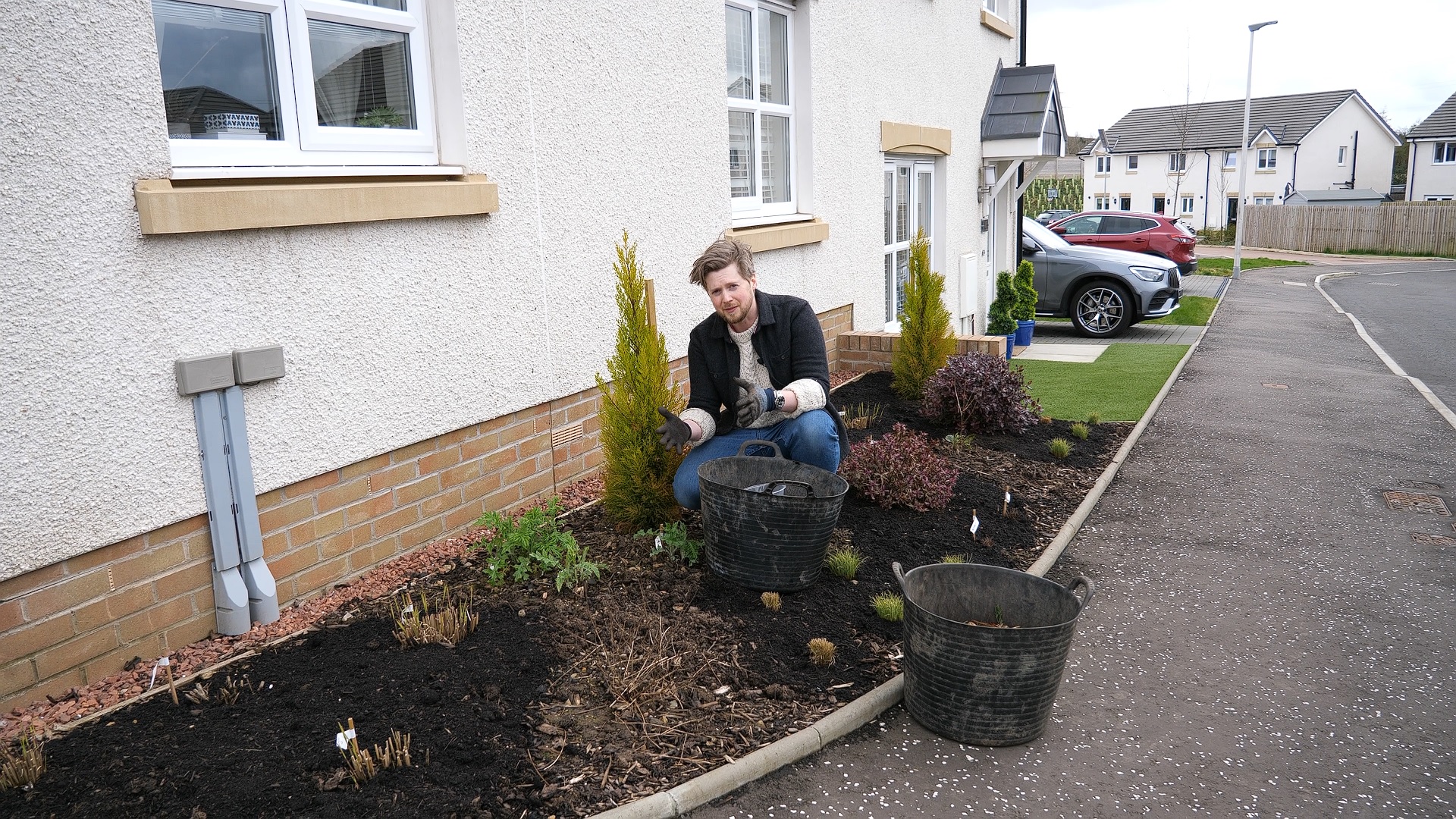 Gardening With Andy Peasgood - Mulching Borders